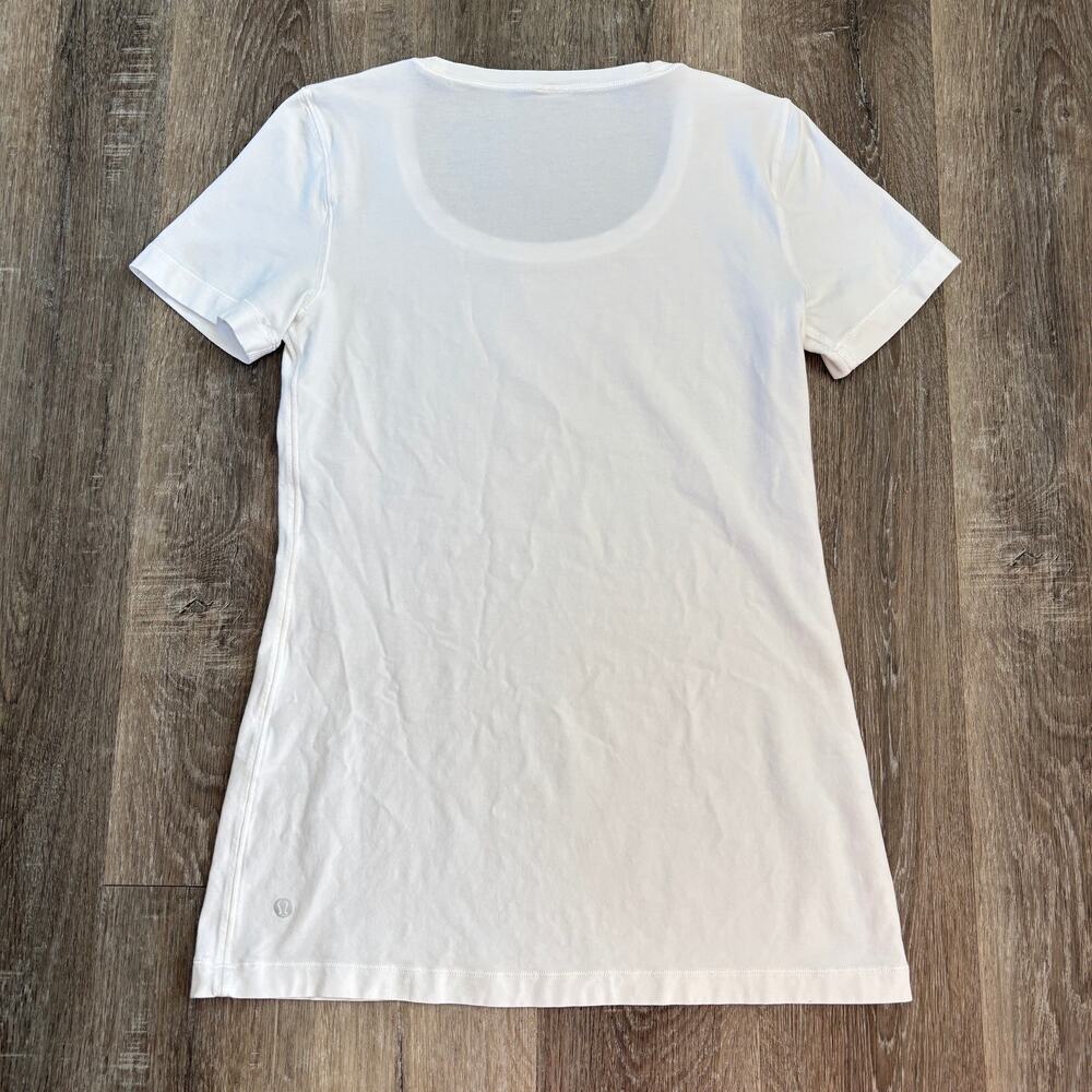 Lululemon Women’s Every Yogi Tee in White - Picture 12 of 12